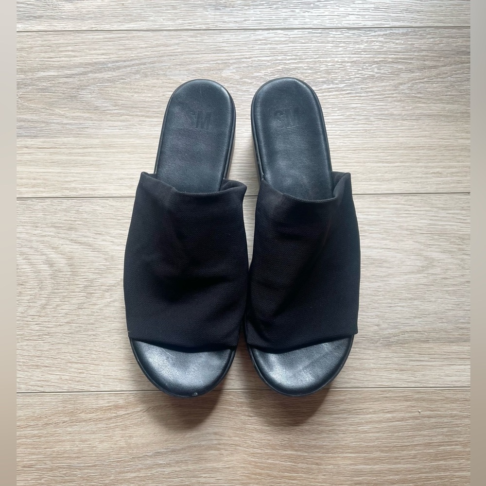 SM New York Platform Sandals